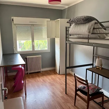 Lit En Dortoir Minimes Homestay szállás *